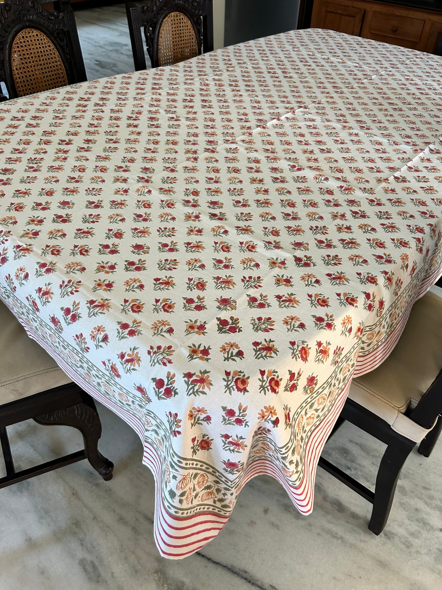 Canvas Cotton Table Linen – 8 Seater
