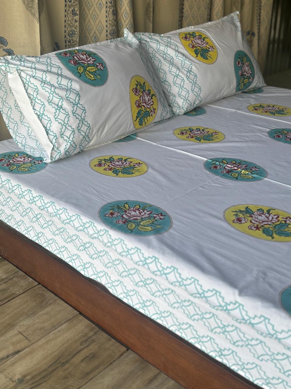 Round Flowers Block Printed Cotton Queen size Bedsheet