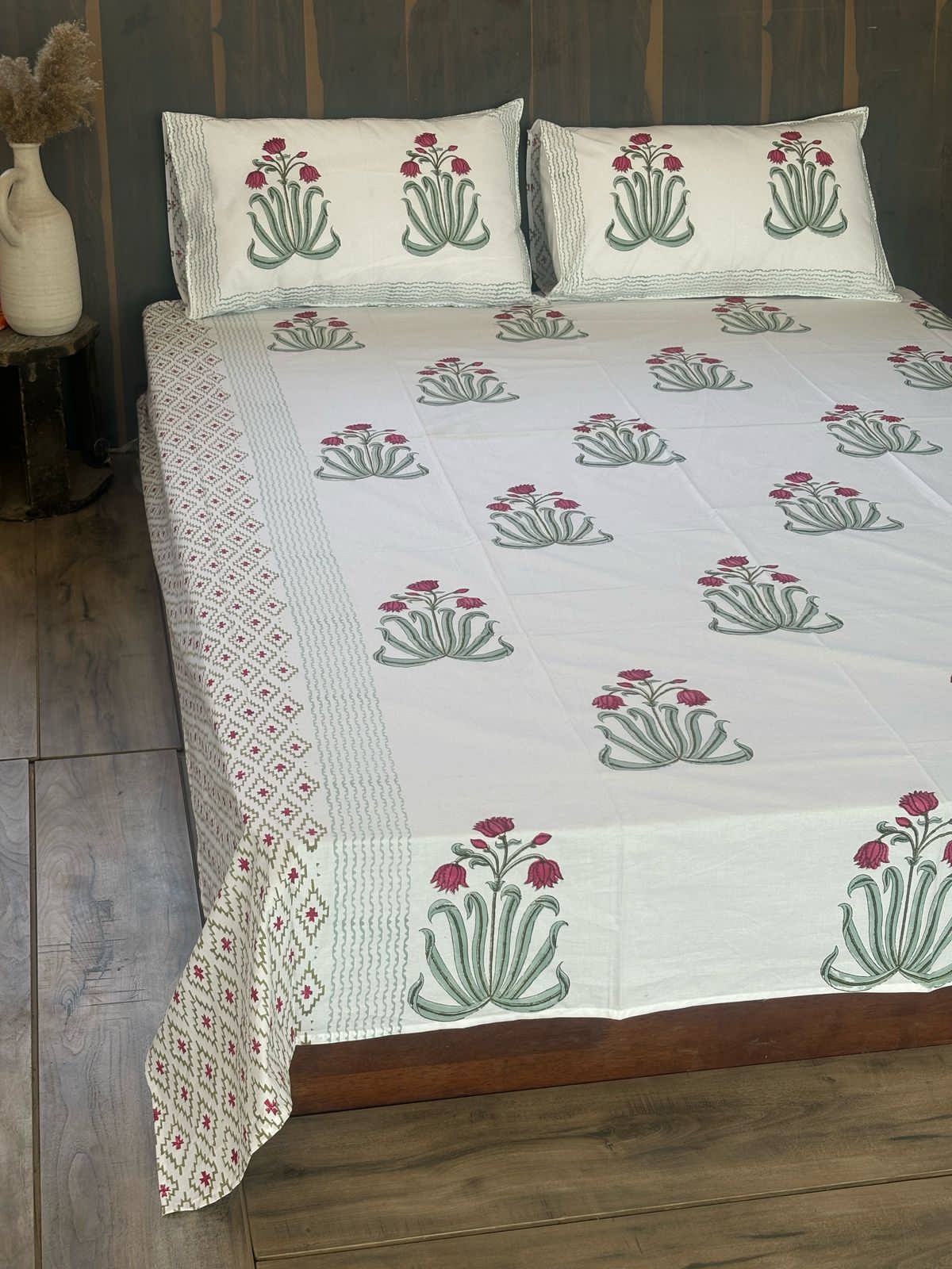 Pink Floral Block Printed Cotton Queen size Bedsheet