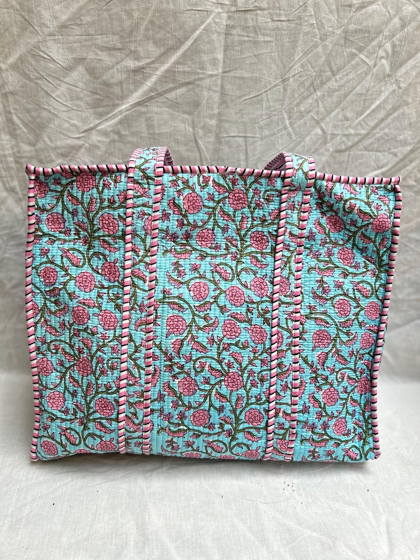 Light Blue Quilted Tote Bags With Zip