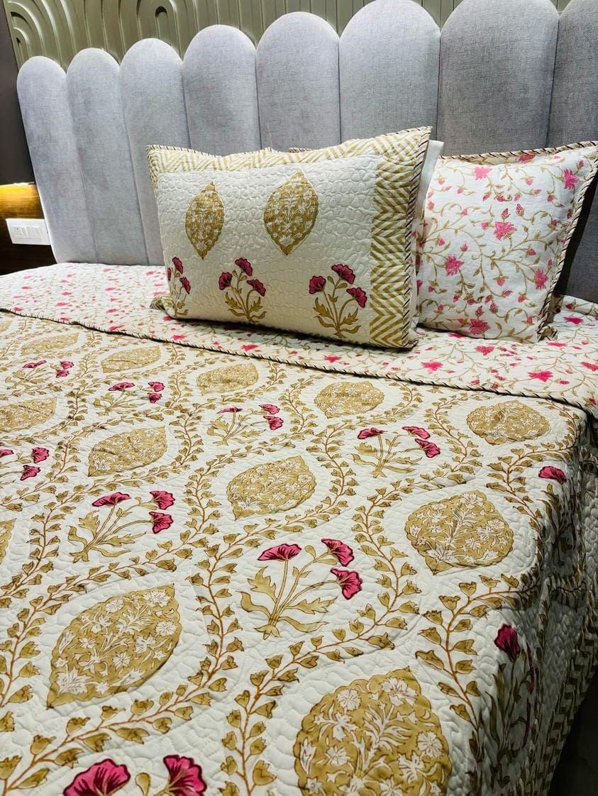 Mustard Jaal Pattern Reversible Quilted Bedcover