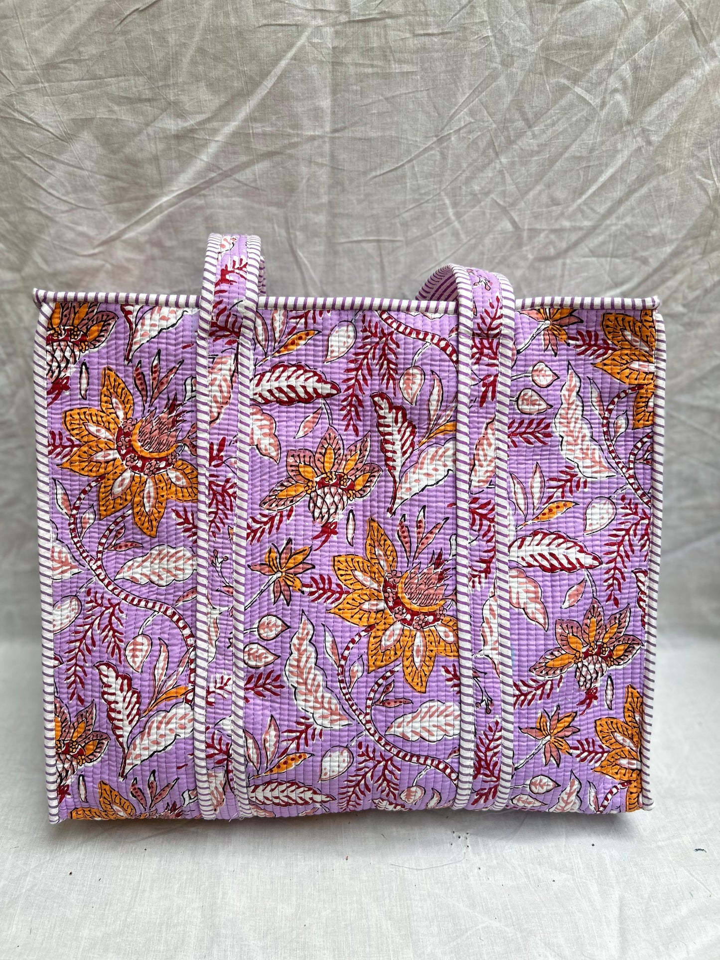 Purplish Pink Floral Quilted Tote Bags With Zip