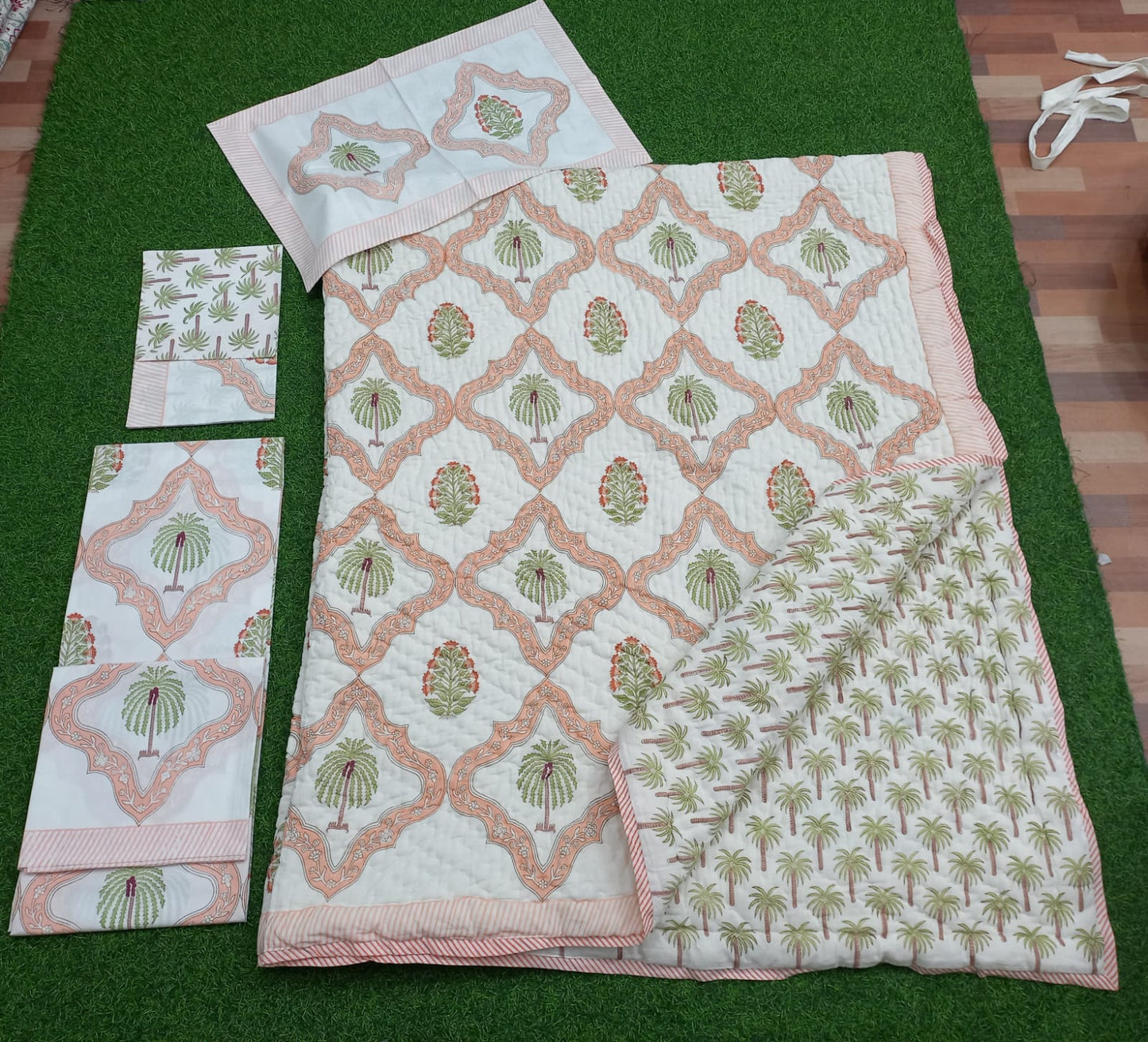 Diamond Jaal Hand block Printed Matching Quilt Reversible With Bedsheet