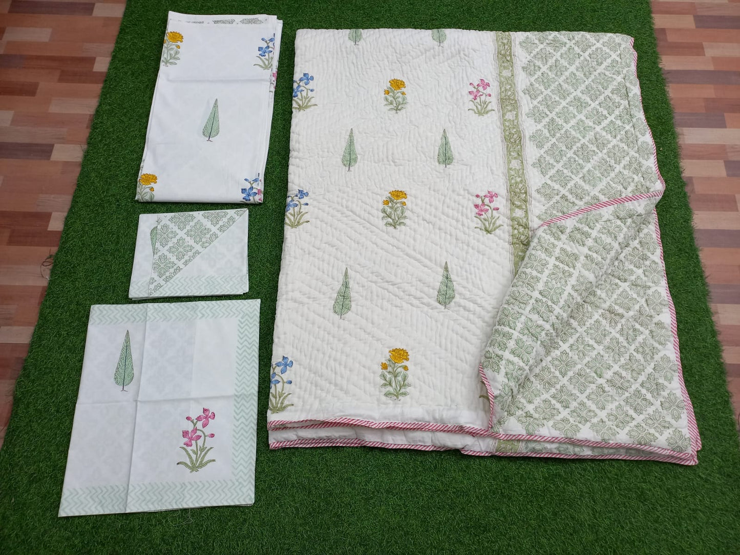 Floral Motifs Hand block Printed Matching Quilt Reversible With Bedsheet