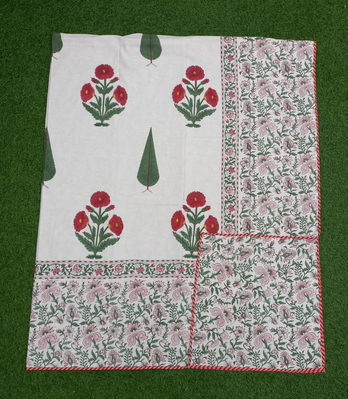 Red Marigold Floral Reversible Hand Block Printed Mul Cotton Dohar