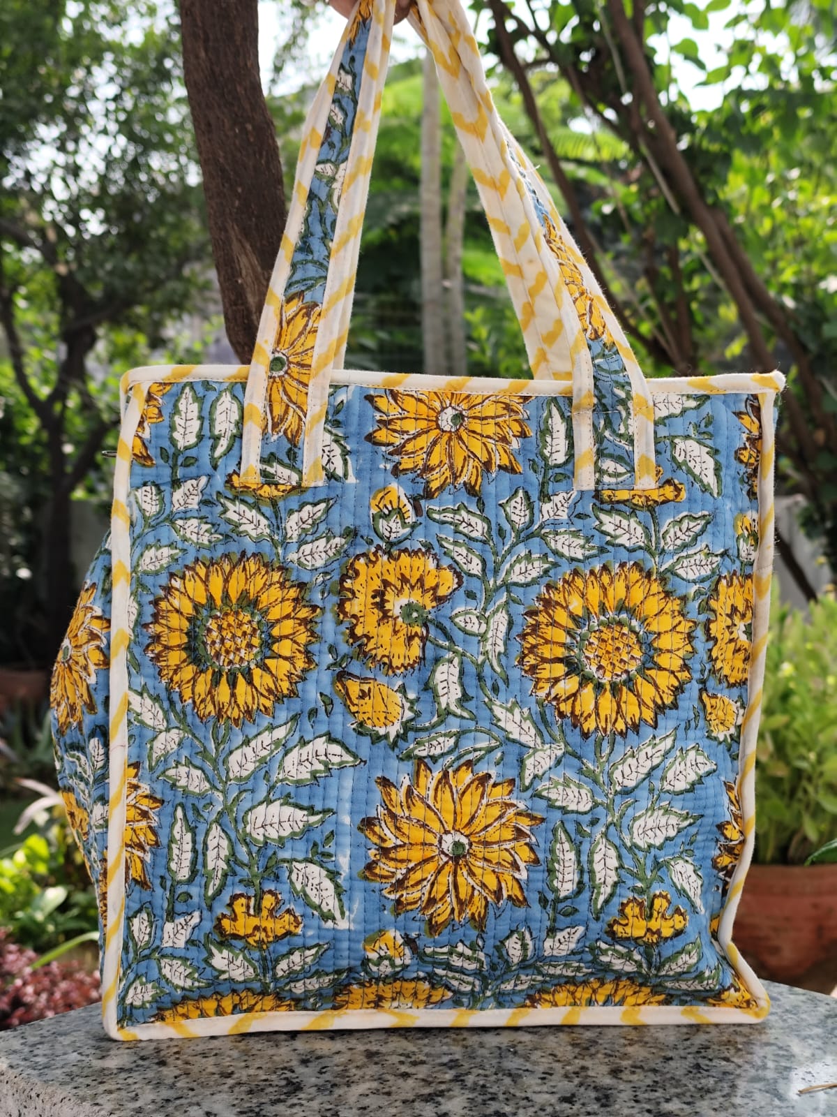 Quilted Hand block Printed Lunch Bag With Zip
