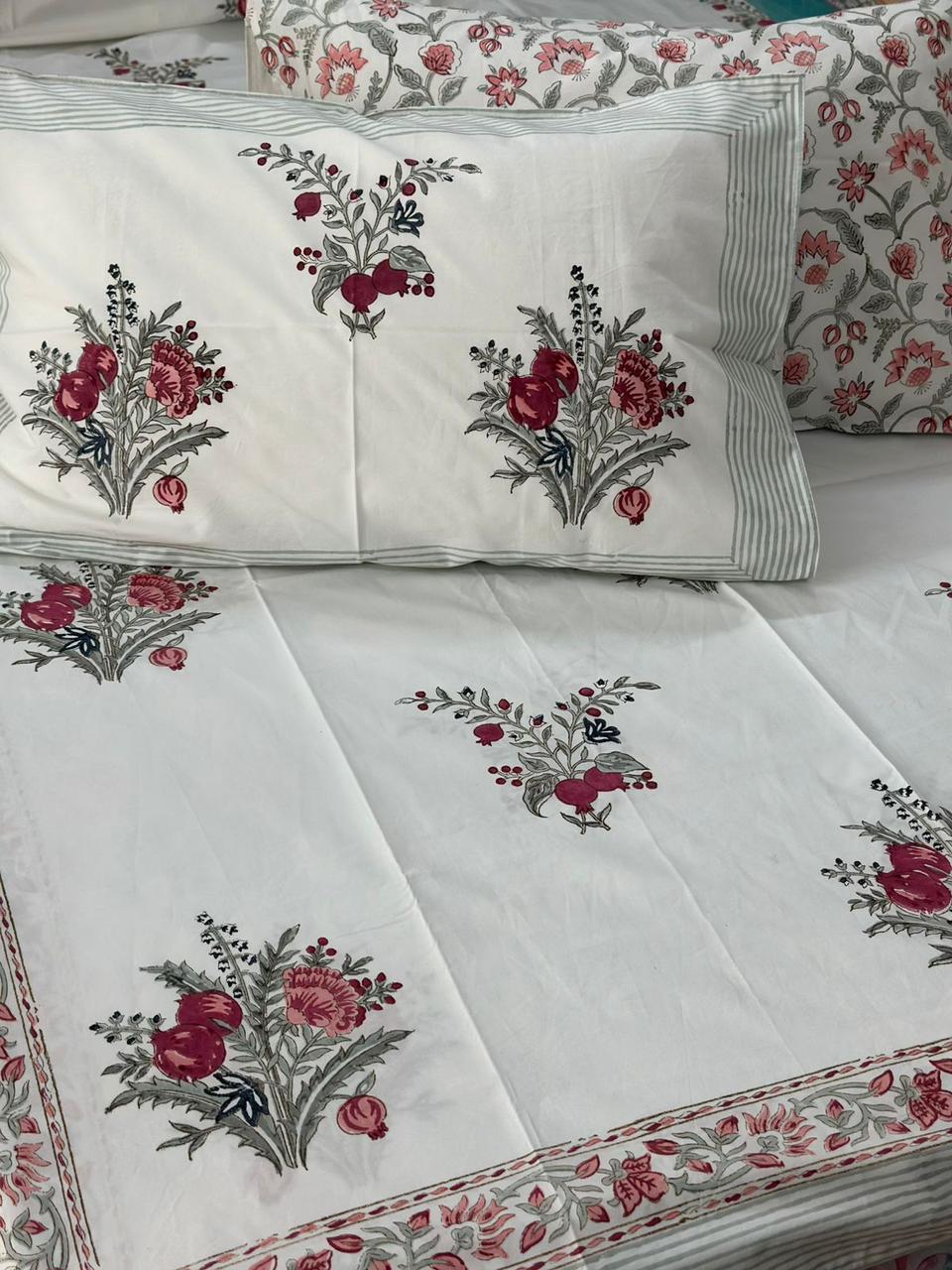 Bushes Mul Mul Block Printed Cotton Bedsheet King size