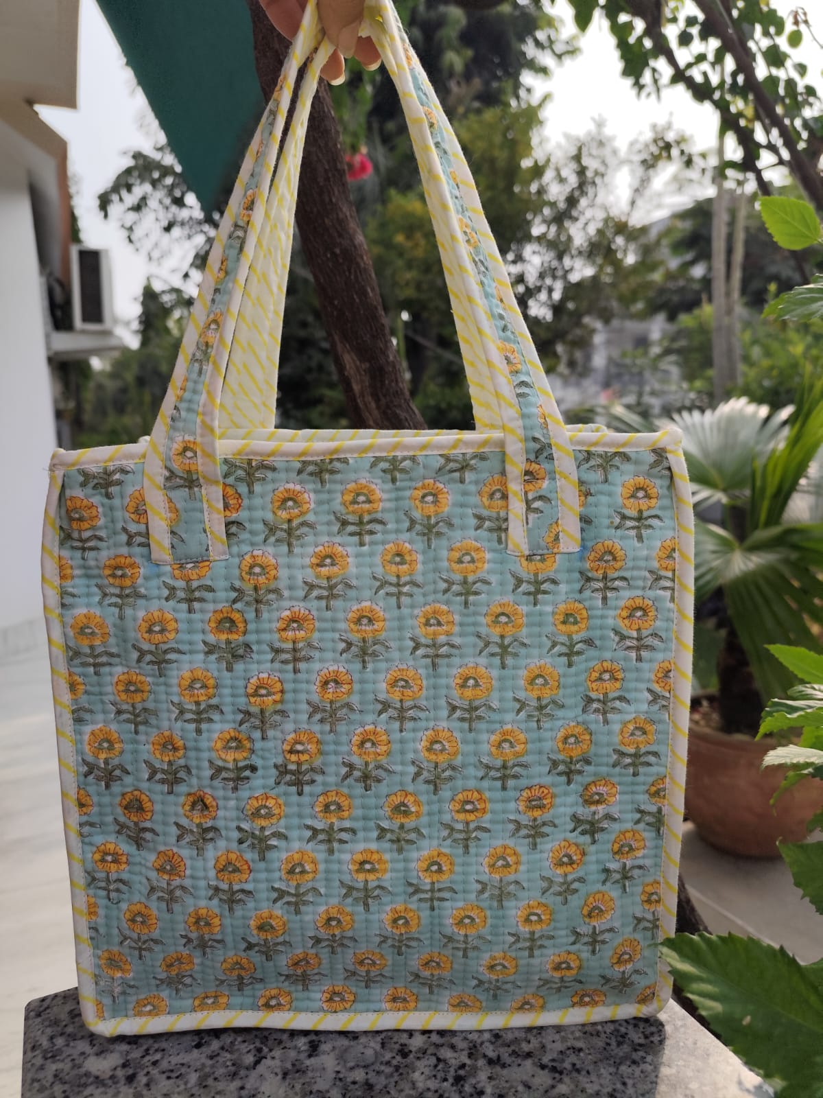 Quilted Hand block Printed Lunch Bag With Zip